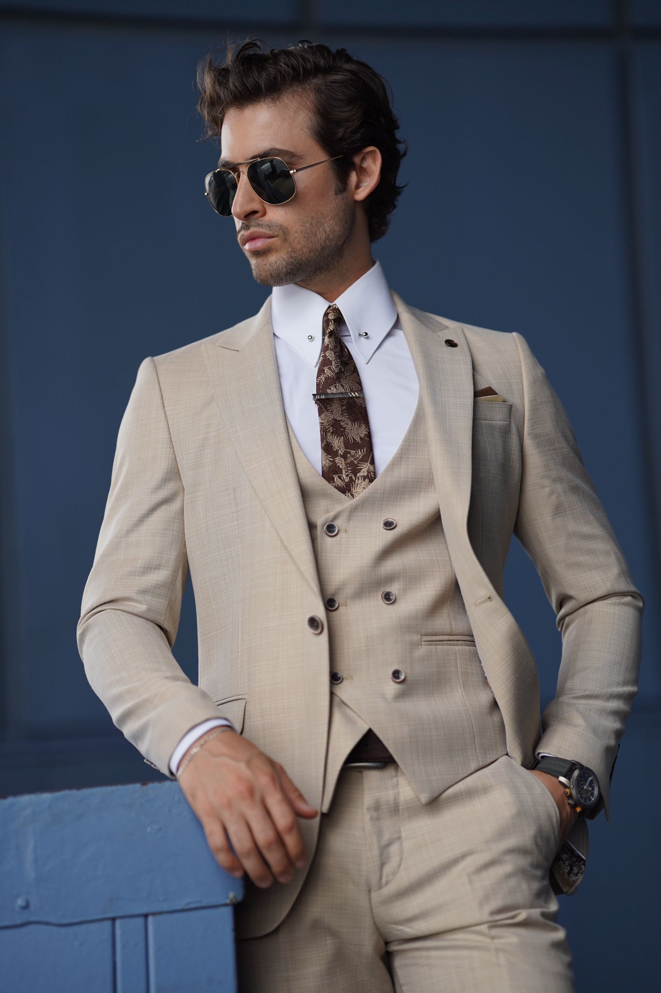 Porto Filo 2-piece Textured Champagne Men's Slim Fit Suit – Portofilo Suits