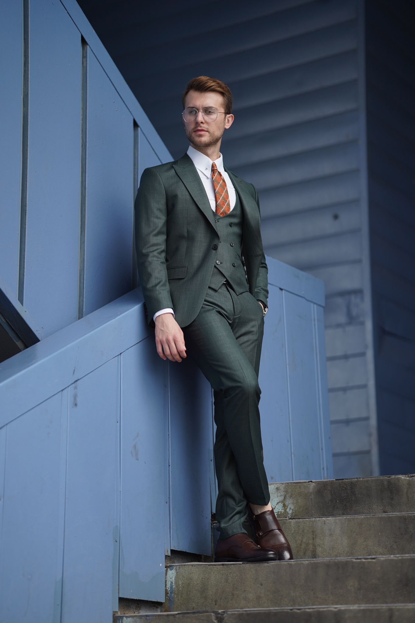 Green Slim-Fit Suit 3-Piece  Slim fit suit, Slim fit suit men