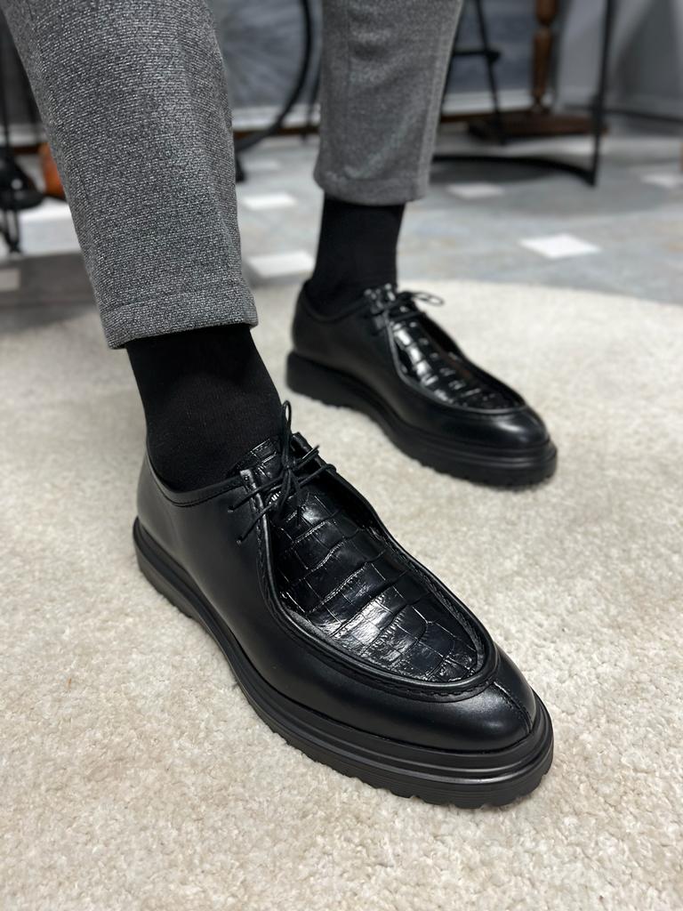 Nyon Black Leather Shoes