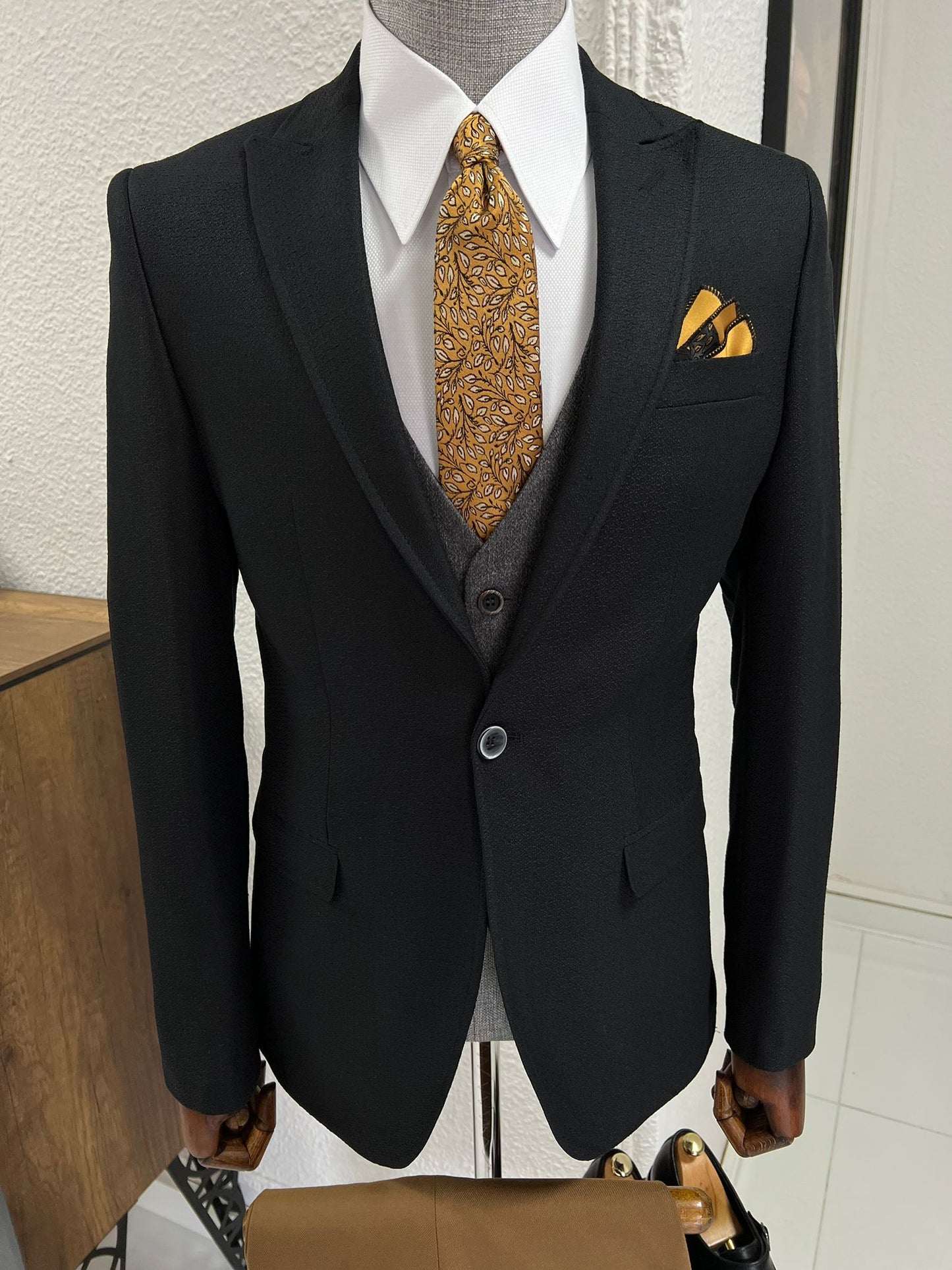 Michael Black Slim Fit Suit