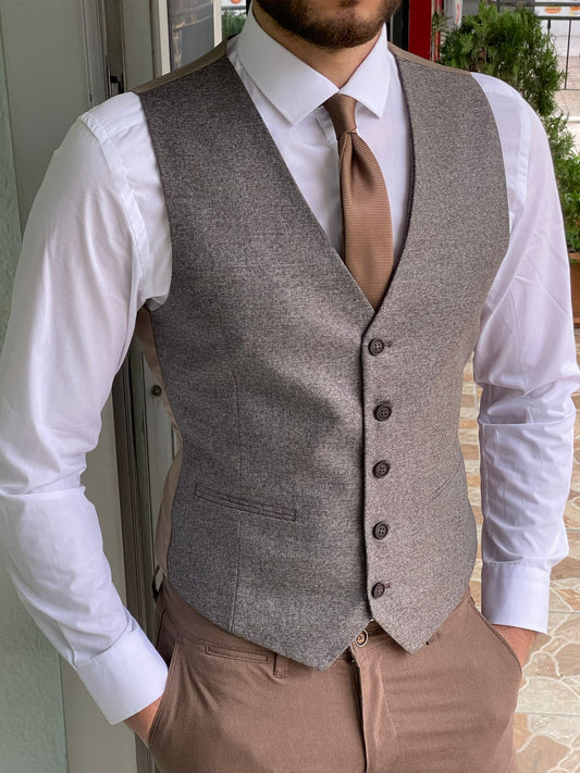 Lincoln Beige Slim Fit Vest